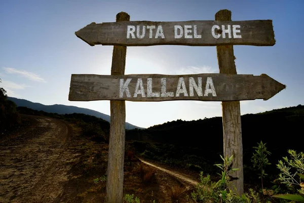 Signpost Ruta Del Che Vejen Til Kallana Santa Cruz Bolivia - Stock-foto