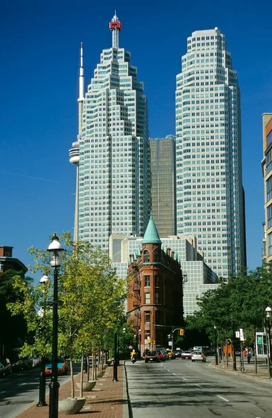 Старое Здание Небоскребы Центре Торонто Канада Северная Америка — стоковое фото