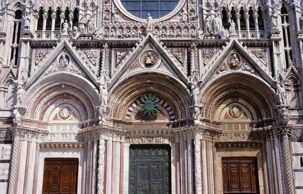 Zachodni Front Katedry Sienie Włochy — Zdjęcie stockowe