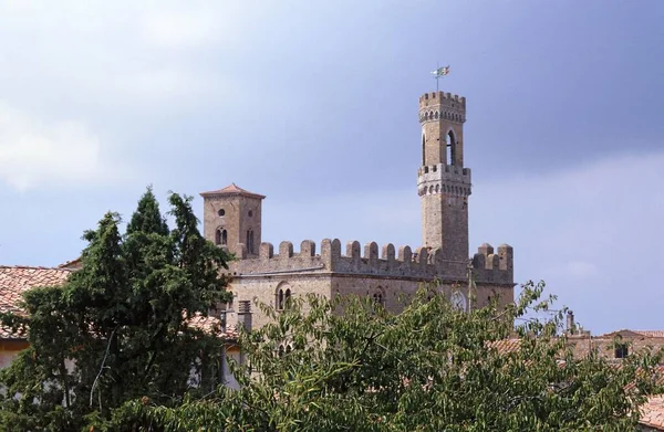 Palazzo Dei Priori Volterra Italy — стокове фото