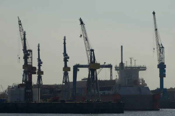 Cranes Dockyard Blohm Voss Hamburg Harbour Germany — Stock Photo, Image
