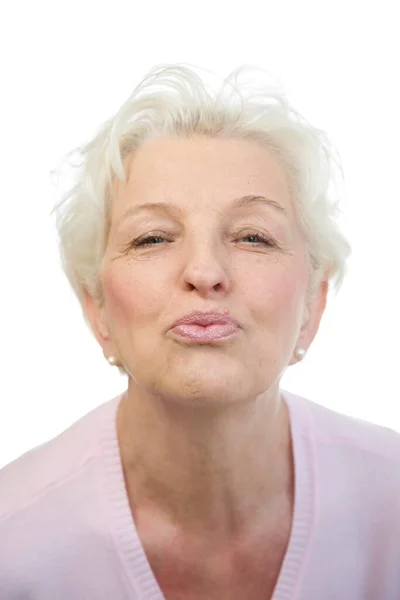 Γριά Γυναίκα Γουργουρίζει Χείλη — Φωτογραφία Αρχείου