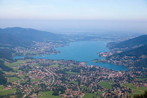 Tegernsee湖とBad Wiessee Wallenberg山からの眺め 上バイエルン州 バイエルン州 ドイツ ヨーロッパ — ストック写真