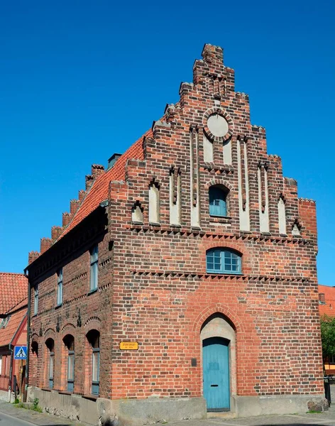 16世纪的拉丁文学校 斯堪的纳维亚半岛最古老的学校建筑 位于瑞典斯堪的纳维亚州伊斯塔德 — 图库照片