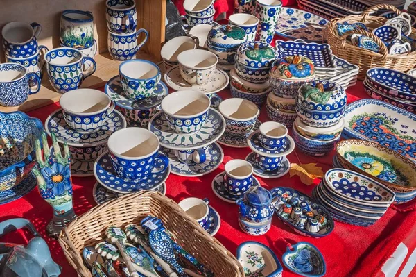 销售摊位与陶器 抛光陶器 奥尔多斯 慕尼黑 巴伐利亚 — 图库照片