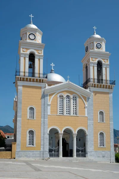 Catedral Ypapantis Sotiros Kalamata Messinia Peloponeso Grecia Europa — Foto de Stock