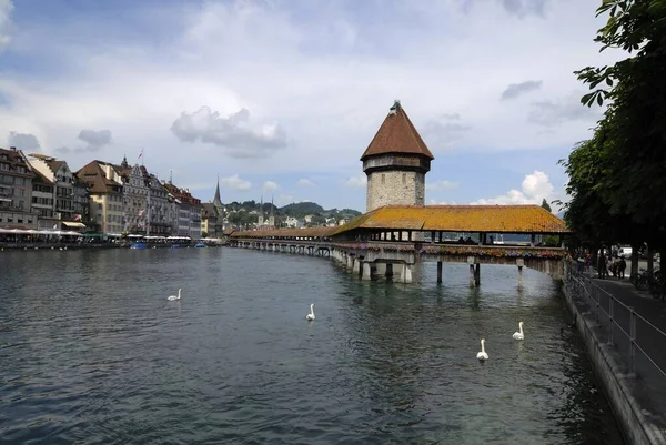 Lucerne Chappel Híd Régi Városrész Svájc Európa — Stock Fotó