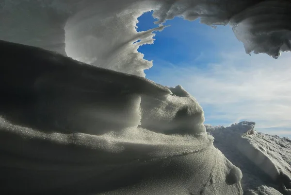 Widok Jaskini Śniegu — Zdjęcie stockowe