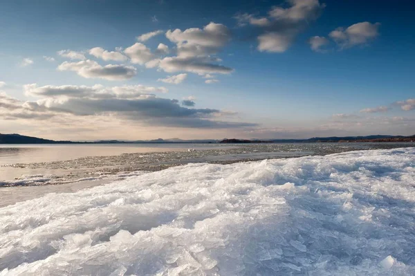 Sunlight Moody Clouds Stacked Ice Floes Shore Reichenau Island Baden — Stock Photo, Image