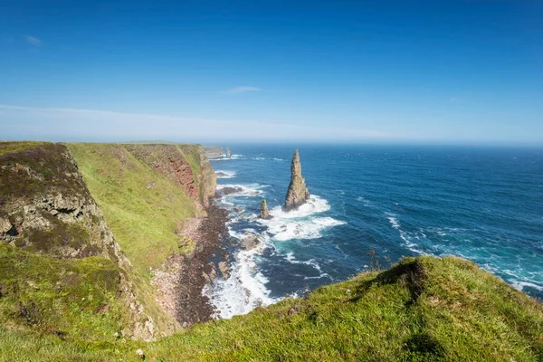 Rugged Coastal Landscape Duncansby Stacks Rock Pinnacles Duncansby Head Caithness — Stock Photo, Image