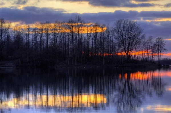 Озеро Деревами Сутінках Альпен Мензелен Північний Рейн Вестфалія Німеччина Європа — стокове фото