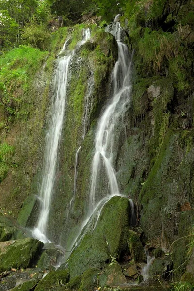 ナイグシュター滝 エルビンガーライド ハーツ ザクセン アンハルト州 ドイツ ヨーロッパ — ストック写真