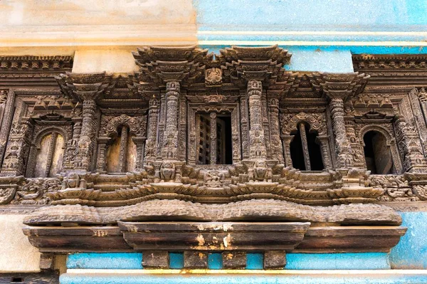 Rzeźbione Drewniane Okna Vihara Nepal Asia — Zdjęcie stockowe