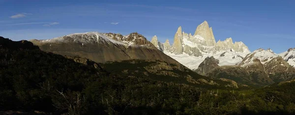 Chaîne Montagnes Enneigée Avec Fitz Roy Parque Nacional Los Glaciares — Photo