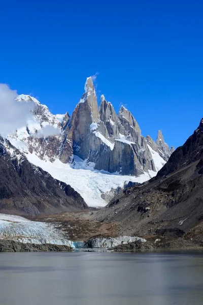 토레와 빙하와 라구나 글레이 아레스 산타크루스 남아메리카 — 스톡 사진