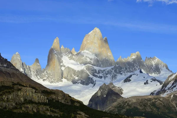 Bergskedja Med Cerro Fitz Roy Los Glaciares Nationalpark Chaltn Provinsen — Stockfoto