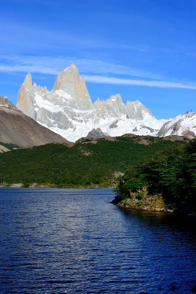 Laguna Capri Cerro Fitz Roy Los Glaciares National Park Chaltn — 图库照片