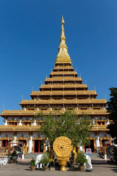 Wheel Life Előtt Kilenc Emeletes Stupa Phra Mahathat Kaen Kakhon — Stock Fotó