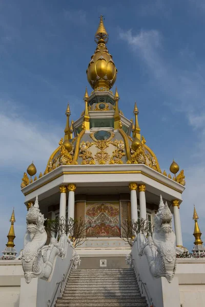 Maha Rattana Chedi Wat Thung Setthi Khon Kaen Isan Thajsko — Stock fotografie
