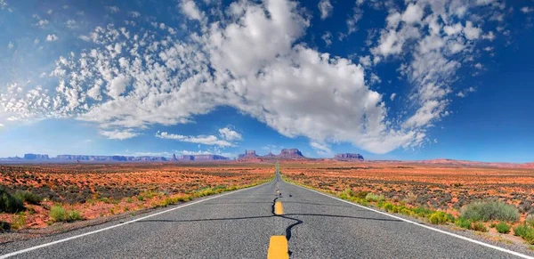Panorama Weg Naar Monument Valley Mexicaanse Hoed Utah Verenigde Staten — Stockfoto