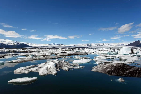 Маленькие Айсберги Ледниковом Озере Ледниковая Лагуна Jkulsrin Задней Ледник Vatnajkull — стоковое фото