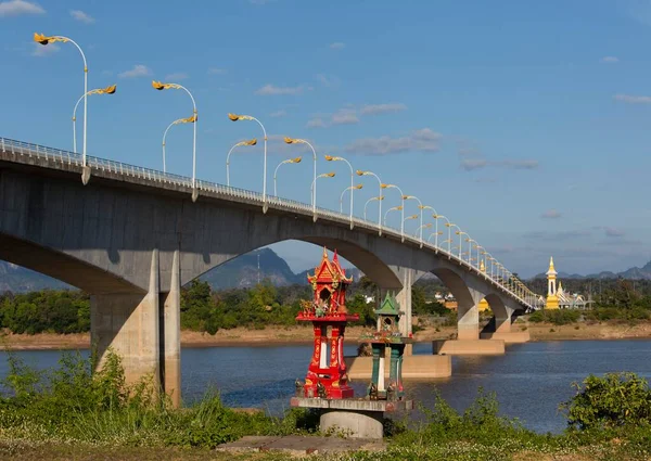 Tercer Puente Amistad Tailandés Laosiano Sobre Río Mekong Ghost Houses — Foto de Stock