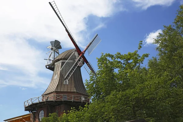 Webers Mhle Windmill Galerieholder Niedschische Mlenstre Himmelpforten Lower Sanxax Germany — ストック写真