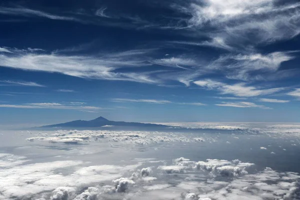 Vista Desde Avión Teide Con Cielo Nublado Tenerife Islas Canarias — Foto de Stock