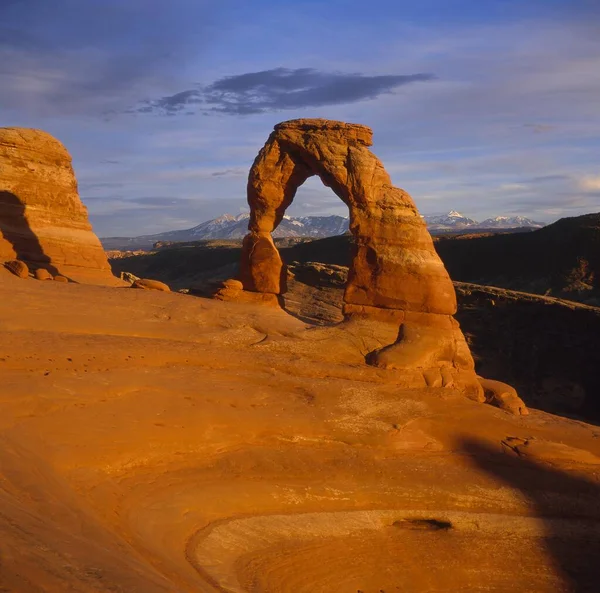 Sal Mountains Delicate Arch Arches National Park Utah Usa Nordamerika — Stockfoto