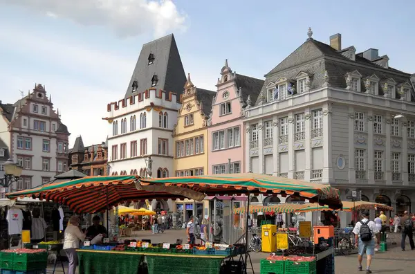 Rhineland Palatinate Trier Yaya Bölgesi Alışveriş Caddesi Merkez Market — Stok fotoğraf