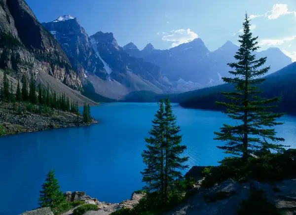 Jezioro Moraine Park Narodowy Banff Kanada Ameryka Północna — Zdjęcie stockowe