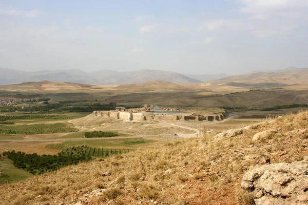 Takht Soleyman Patrimonio Dell Umanità Nel Paesaggio Collinare Vicino Takab — Foto Stock