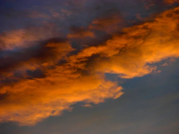 Zatažená Obloha Večer Západ Slunce — Stock fotografie