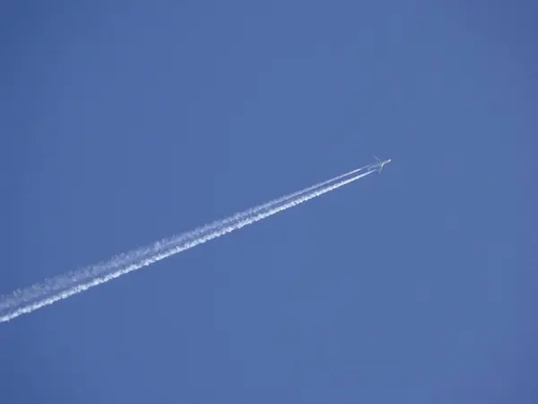 Dampsporen Lucht Van Straalvliegtuigen Straaljagers — Stockfoto