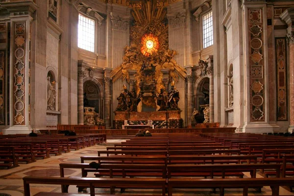 View Altar Nave Cathedral Papal See San Peter San Pietro — Stock Photo, Image