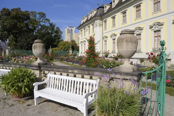 Ludwigsburg Kwitnący Pałac Barokowy Kwietniki Marstall Centre — Zdjęcie stockowe