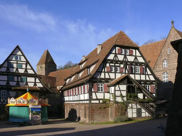 Maulbronn Kloster Baden Wrttemberg Tyskland Halvtimrat Hus Kloster Gården — Stockfoto
