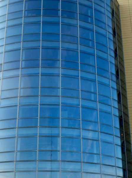 Kulatá Kancelářská Věž Mhlackeru Skleněná Věž Kancelářská Budova — Stock fotografie
