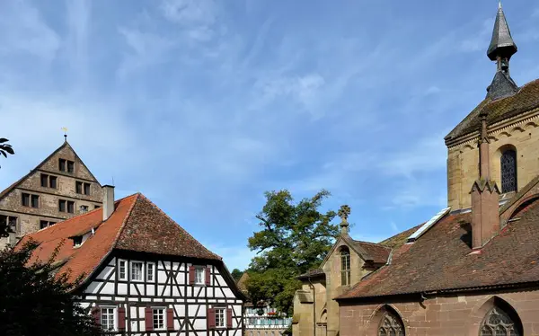 Maulbronn Kloster Und Blauer Himmel — Stockfoto