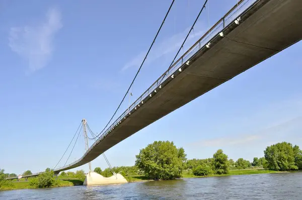 Elbe Κοντά Στο Magdeburg Κρεμαστή Γέφυρα Κοντά Στο Magdeburg Γέφυρα — Φωτογραφία Αρχείου