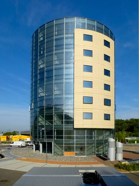 Round office tower in Mhlacker, glass tower, office building