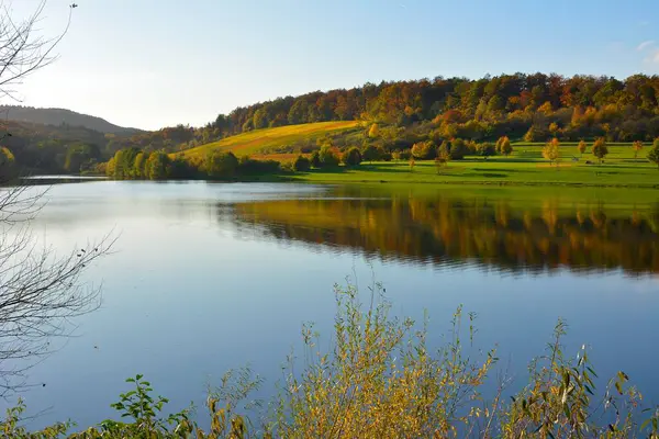 Baden Wirtembergia Zaberfeld Jesienią Zbiornik Wodny Ehmetsklinge Las Liściasty Nad — Zdjęcie stockowe