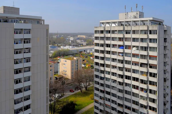 Karlsruhe Durlach Wieżowiec Anteny Radiowe Elewacja Dach Płaski Blok Mieszkalny — Zdjęcie stockowe