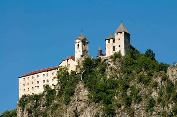 Klasztor Sben Wzgórzu Górskim — Zdjęcie stockowe