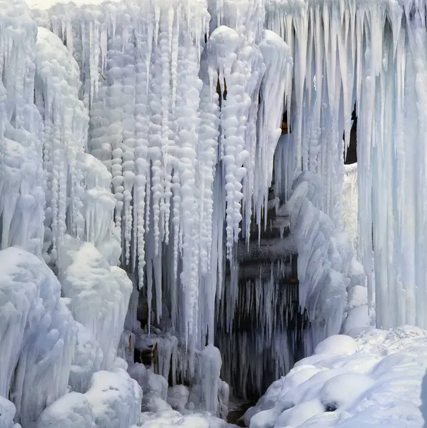 Ciclos Estruturas Gelo Neve — Fotografia de Stock