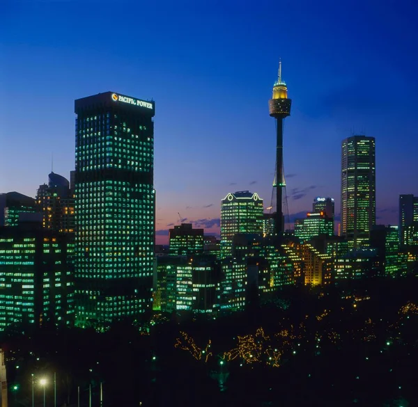 Australia Nsw Sydney Downtown Sydney Tower Amp Tower Oceania — Stock Photo, Image