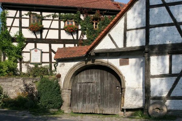 ヨーロッパ ドイツ テューリンガ ジェナ マウアの地区 レッチェムレッラ 14世紀 運転から ヨーロッパ — ストック写真