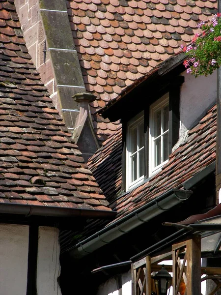 Huizen Maulbronn Klooster Dormerramen Kloosterbinnenplaats Werelderfgoed Baden Wrttemberg Duitsland Europa — Stockfoto