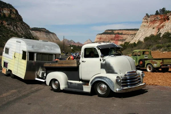 Caravane Nostalgique Dans Parc National Zion Utah États Unis Amérique — Photo