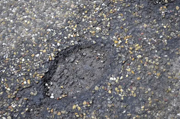 鍋による道路損傷 — ストック写真